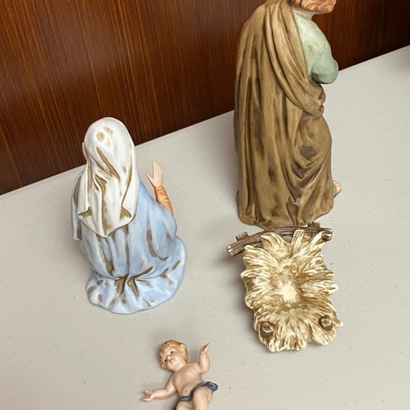 Home interiors vintage porcelain Christmas Nativity Set figurines - Picture 2 of 8